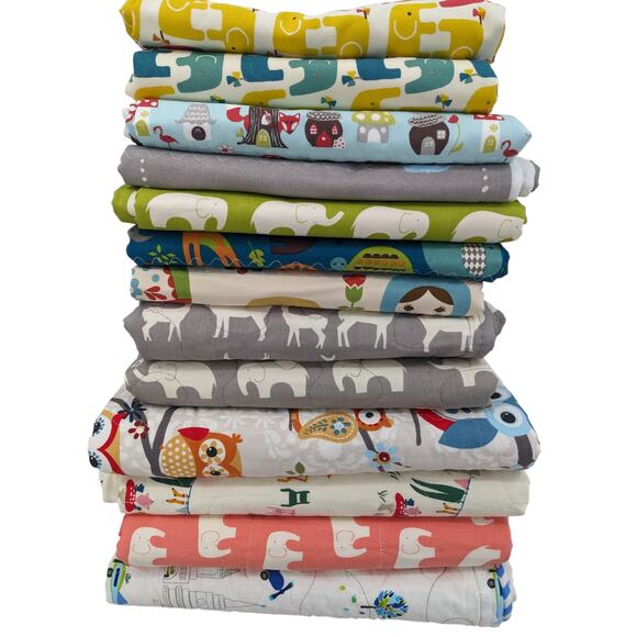NEW BABY BLANKET Handmade Cotton & Flannel 35x41 Colorful Spouting Whales Fabric - Picture 6 of 6